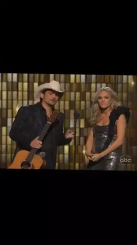 #funny #carrieunderwood #bradpaisley #cmaawards #bradandcarrie #fyp 