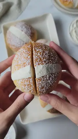 These Maritozzi are brioche-style sweet buns from Rome! They're super fluffy and filled with homemade whipped cream! 😊🍞🇮🇹 #baking #maritozzi #maritozzo #bread #italianfood 