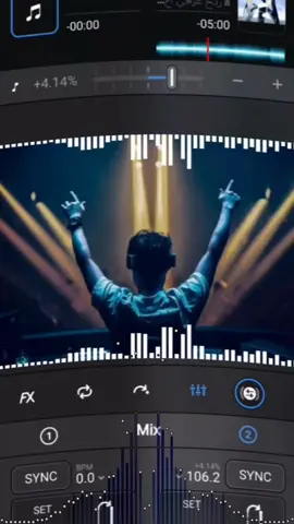 ولج عيني دشوفيني هاي الكم اهل السماعات 😂🔥✈️ . #اغاني_عراقيه #dj #ديجي #ترند #بغداد #اكسبلورexplore #تصميم_فيديوهات🎶🎤🎬 