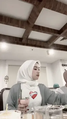 Lagunya ngajak galau