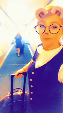#flightattendant #inflight #aviation #flying #fly #airplane #airport #atlanta #travel #traveling #traveltok #myjourney #motherhood #momlife 