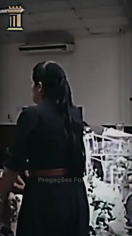 Chamado é coisa séria, Camila Barros 