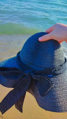 #ترند_جديد #ترند_البحر 👒🏊‍♀️#رواقي 👑 #تصويري 🌸👑#قهوتي_معشوقتي 