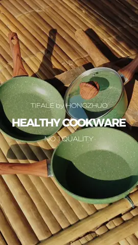 Organic greenly Cookware 🌿🌿🌿🌿🌿🌿🌿🌿 •Organic Infrared Antibacterial Technology Dengan Organic Infrared Antibacterial Technology 99,9% yaitu Pemasanangan lapisan Ceramic Anti Bakteri dengan menggunakan nanoteknologi  yang kuat sehingga membunuh Bakteri membuat wajan jauh Lebih Sehat untuk kesehatan dan Aman untuk lingkungan, dan dengan Nanomicrocrystalline fusion injection membuat panci di press dengan suhu yang tinggi serta tekanan dengan kekuatan Ultratinggi yaitu 3500 Ton, Membuat pori-pori dari batu granit yang Alami menjadi lebih kecil bahkan untuk molekul minyak maupun air tidak cepat meresap yang dapat merusak lapisan anti lengket didalam pan, Masakan menjadi tidak berubah Rasa maupun Warna, Tidak ada asap dan juga anti lengket yang kuat. •Durable die-casting body, non-stick inner coating, eco-friendly inside & outside coating, LFGB Standard, PTFE Free, PFOA Free, aman dan baik untuk kesehatan. Kuat terhadap abrasi dan korosi, Lapisan anti lengket, mudah dibersihkan memenuhi kebutuhan pelanggan •Compatible For All Types of Stoves Organic Green Series cocok dengan berbagai system pemanasan seperti Vitroceramic, Induction, dan Gas. Teknologi induction bottom, yang menjamin pemanasan cepat merata ke seluruh permukaan, menjadikan masakan lebih cepat matang. •Easy Clean Lapisan luar dan dalam anti lengket yang mudah dibersihkan dengan sekali usap tanpa perlu tenaga •Ergonomic Handle Handle dari bahan bakelite dengan corak kayu yang Anti panas, Nyaman dan Stabil di Genggam , anti-slip dan menyatu. Serta terdapat lubang untuk menggantungkan PAN saat penyimpanan. •LID GLASS Anti- Slip Tutup kaca dengan menyatukan bahan Bakelite, tahan panas, anti-slip dan menyatu •Diecast Technology Teknologi diecast membuat Organic Green Series lebih tahan lama kuat dan kokoh #hongzhuo #panciantilengket #wajanantilengket  #organiccookware #organicgreenlycookware #healthycookware #pancisehat #wajanbatumedis