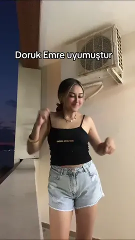 Bebek uyutmada sorun yaşayan bacılar like 🤣