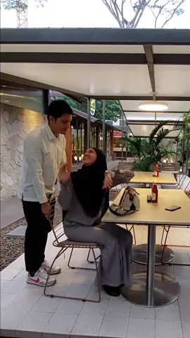Happy weekend sahabat semua, semoga kita bisa selalu membahagiakan pasangan kita  #dhiniaminarti04 