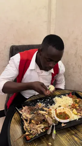 😅😂😂  #uganda #ugandatiktok #tiktokuganda #kampala #Rahimfoods #ugandanfood Kampala city. Kampala tiktok. Uganda tiktok 