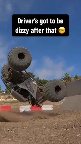 😳😳😳 (via @Justin Eglitis) #flip 