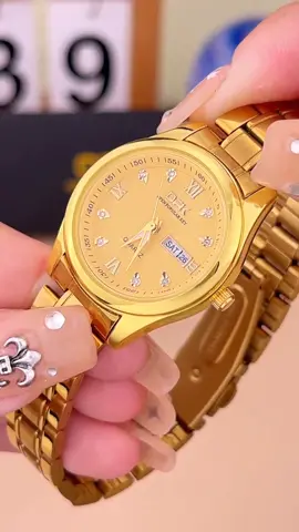 All gold women's watch,luxurious,nobe,fashionable and good looking.#watch #women #original #goldwatch #hot #foryou #tiktok #ttshoplocal 