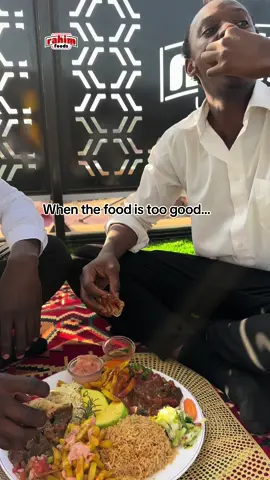 Fast food lusaniya ❤️🥰  Ugandan food #uganda #ugandatiktok #tiktokuganda #kampala #Rahimfoods #ugandanfood Kampala city. Best restaurant in Kampala Uganda. Kampala tiktok. Uganda tiktok #kenya #tanzania #Africa #AfricanFood #eastafrica