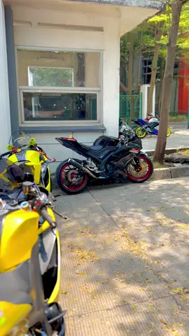 #CapCut #r15 #r15v3 #v3genkcikarang #r15hitam #r15renboo 