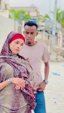 Dharka Siib kuLaha kkkkk#somalitiktok#onemillionaudition #gabdhaha_somaliyed #wiilasha_somaaliyeed #somalitiktok #somali #tiktok #lagend #somalia #somalitiktok 
