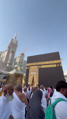 Allah tidak memanggil yang mampu tapi Allah memampukan yang dipanggil🕋🤍 #makkah #makkahalmukarramah #fypシ #kabah🕋 #mecca #umroh #makkahaesthetic #alharam #masjidilharam #masjidilharom #masjidilharammekkah🕋🤍 #fyp  