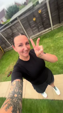 ** Tuesday Run ** The smile at the beginning of this video is sooo fake! I did not want to run today. I had the laziest day and its day one of no vape so I was a bit moody! BUT the smiles on my face whilst running are real!!  It has made me feel sooo good and the fact I did it over a minute quicker than last week makes me feel extra happy.  P.s I am aware I own just one lot of decent running gear! #runtuesday #Runtok #foryoupage #motivation 