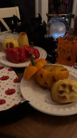 inspo: @Fall state of mind 🎃👻 this was such a fun meal to make and eat 🎃🫶🏻 #fallrecipes #fallfood #autumnrecipes #autumnfood #stuffedpeppers #halloween #halloweentiktok #halloweentok #pumpkinseason #halloweenfood #halloweendinner #spookyfood #spookyseason #spookyszn 
