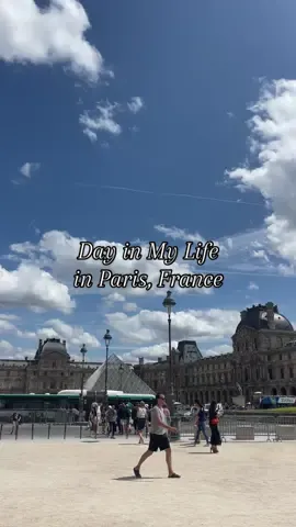 Another day in my life in Paris! #paris #france #louvremuseum #lofficineuniversellebuly #dior #laduree #eiffeltower #diml #dayinmylife 