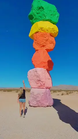 just want to take you to magic places ✨️ #fypシ #desert #destinations #thingstodoinvegas #vegas 