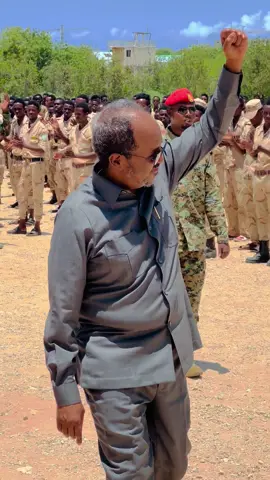 Maalmihi Wacnaa wee soo Socdaan🇸🇴💪🏻❤️. #heromozcab #presidentofsomalia #hassansheikhmohamud #villasomalia🇸🇴 #galmudug 