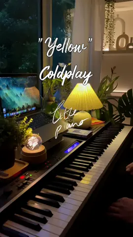 The sweet purity of love, probably lies in the simple things we cherished. The stars, the moon, the sun, and even the rain. All are one And it’s beautiful just like that. I hope you notice the love that resides in the simplest thing in life. With love ❤️, Title 🎹Thank you @coldplay 😊🍀 #coldplay #yellow #piano #pianist #pianocover #lovesong #sentimental #pianosolo #pianocover #tlepiano 