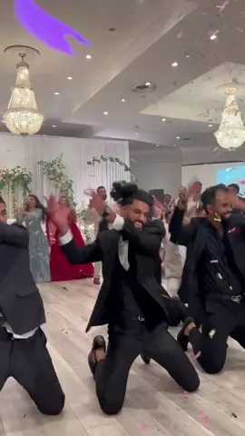 Grooms Finale Performance #mehndhi #bollywood #mehndhidance #bollywoodperformance #shadhi #quickstyle #wedding #india #bride #groom 