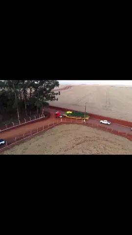 Entrega da maior plantadeira da JOHN DEERE no Paraguay, DB74 49 linhas. Meu muito agradecimento a Agricola colossi em especial @Vitor Douglas Colossi, por agreditar em nossa Marca 🤝💥 #johndeere  #agroboy  #agricultura  