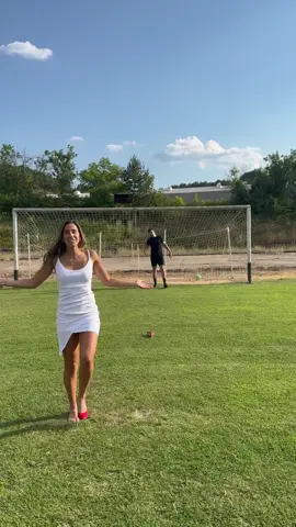 It was too difficult with the heels… #football #soccergirl #Soccer #soccerboy #challenge 