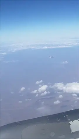 NO WAY!! #ufo #plane #aliens #wtf #TRUFF @TRUFF Hot Sauce 