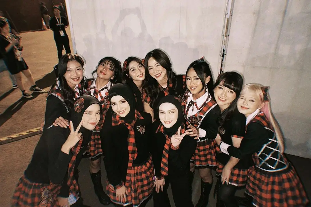 JKT48 x sesepuh JKT48 #fotomemberjkt48 #exmemberjkt48 #jkt48 #fyp 