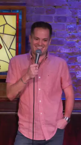 Bunda #standup #comedy #jokes #funny #crowdwork #funnyvideos #reels #bunda #british do Jeff Arcuri tạo với bản nhạc original sound của Jeff Arcuri