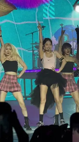 Nayeon Pop at Twice Singapore Concert Day 1 #twice #readytobe 