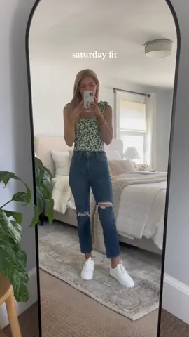 a little fit check for today #saturdayootd #OOTD #outfitideas #outfitinspo 
