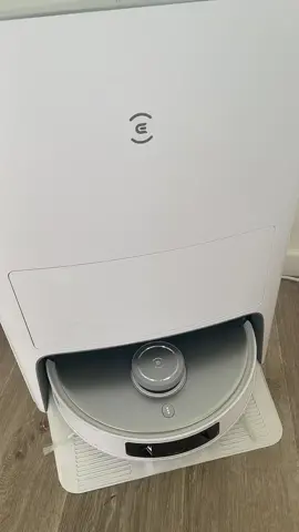 Le robot aspirateur laveur deebot t20 omni @ECOVACS est maintenant disponible chez boulanger darty amazon je la valide totalement ☺️ il facilite mon quotidien #ecovacs#aspirateurrobot#aspirateurlaveur#cleaners#CleanTok#pourtoi#asmrcleaningvideo#fyp#maisonpropre 