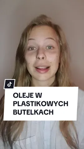 🙋🏼‍♀️Ile razy usłyszałeś/aś, że olej rzepakowy stojący w plastikowej butelce na półce sklepowej jest najlepszy do smażenia? 😜Niestety prawda jest taka, że każdy rafinowany olej w plastikowej butelce nadaje się do kosza nie do użycia w naszej kuchni. 🤓Większość rafinowanych olei roślinnych, przechodzi w Polsce proces o nazwie ,,ekstrakcja rozpuszczalnikiem heksanowym”. 🙋🏼‍♀️Heksan stosuje się do rafinacji olei roślinnych i ma on zdecydowanie negatywny wpływ na nasze zdrowie.  🤭Jest klasyfikowany jako „pomoc w przetwórstwie”, zgodnie z obowiązującymi przepisami nie musi być deklarowany na etykiecie. Dlatego też, choć w produktach końcowych, szczególnie w produktach przetworzonych, można znaleźć śladowe ilości heksanu, jego obecność nie jest znana konsumentom. Jednakże wykazano, że heksan, a w szczególności izomer n-heksanu, jest neurotoksyczny dla ludzi i od lat 70. XX wieku w kilku krajach europejskich jest nawet wymieniany jako przyczyna chorób zawodowych. -Co zaskakujące, żaden organ ds. bezpieczeństwa żywności najwyraźniej nigdy nie ustalił tolerowanego dziennego spożycia. -Ponadto ostatnie badania sugerują nowe toksyczne działanie tego rozpuszczalnika, w tym możliwy związek między narażeniem na n-heksan a chorobą Parkinsona lub zaburzeniami endokrynologicznymi. -Chociaż oleje o stężeniu heksanu poniżej 1 mg/kg są zgodne z prawem w UE, nieliczne badania dotyczące skutków przewlekłego doustnego przyjmowania heksanu nie dostarczają solidnych dowodów naukowych na to, że spożywanie niskich poziomów heksanu przez dłuższy okres czas jest bezpieczny dla zdrowia ludzkiego. ❤️‍🔥Tłuszczowych pułapek jest jednak więcej dlatego zapraszam Cię już 7 września na kompleksowy webinar ,,Tłuszcze- wszystko co musisz o nich wiedzieć + suplementacja olejami na którym rozprawie się ze wszystkimi tłuszczowymi mitami.❤️ 🙋🏼‍♀️Koniecznie sprawdź program webinaru klikając w link w opisie mojego profilu!  Ps tylko do 7 września możesz zakupić webianr taniej 🤓🙈❤️ #dieta #zdrowadieta #odchudzanie #tłuszcze #zdroweodżywianie #zdrowiejestnajważniejsze #zdrowystylżycia #olej #sprawadladietetyka 