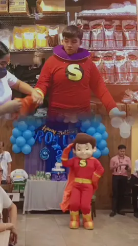 cutieee mo captain shakeys hahahaha #shakeysmascot #ojt #fypシ 