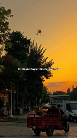 İçim yanıyor içim, Bildiğin gibi değil...🥀#eyyupdemir #gaziantepprovince #storylikvideolar📌 #storylikvideolar #fyp 