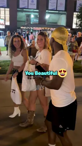 Does He Have W Rizz??! 😂 #fyp #foryou #iowastatefair #trend #viral #publicinterview #desmoines 