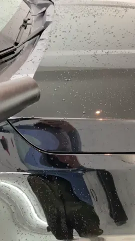 Tratamiento ceramico CARPRO CQUARTZ UK 3.0 No se reniega mas para secae un vehiculo oscuro 🙌🏻🤩💎 #Saki #detailing #detail #detailingcars #details #detailingworld #chevrolets10midnight #chevrolets10 #carpro #carprouk3_0 #menzerna #kochchemie 