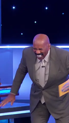 What’s a word that rhymes with tube?? 🤔🤔🤔 #SteveHarvey: “Say it like you mean it!” #FamilyFeud