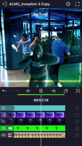 With Alight Motion, creating jaw-dropping video effects is as easy as dancing with a gorilla! 🦍💃 Transform your videos into magnificent masterpieces with just a few taps. Get ready to step up your creative game and let your imagination go wild! Oh, and don't forget to share your masterpieces with us tagging @alightmotion.  #AlightMotion  #sfx  #motiondesign  #videoediting
