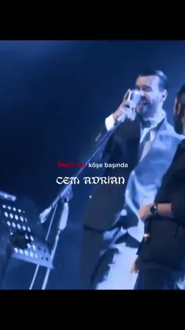 🎙️:Bir şehir sanki karşında… #çukurevimiz #yamaçkocovali #arasbulut #ebrarkarakurt  #gazapizm #cemadrian #çukurdizisi #keşfet #kşfetbeniönecıkar #kşftt🌷 #müzikk #fyp #Love #şarkıcı #music #song #tikoker #foryou #müzikkutusu 