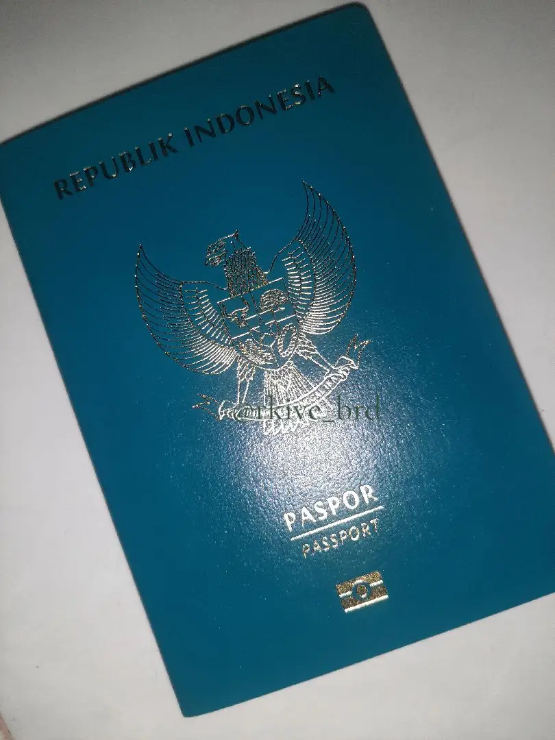 ini berdasarkan pengalaman pribadi yaa. dokumen yang dibutuhin juga bakal menyesuaikan dari kalian (kecuali KTP & KK). selamat bikin passport! #fyp #foryoupage #passport #paspor #indonesia #yogyakarta #imigrasiindonesia #tinggaldiluarnegeri #buatpassport #buatpaspor #biayapaspor 