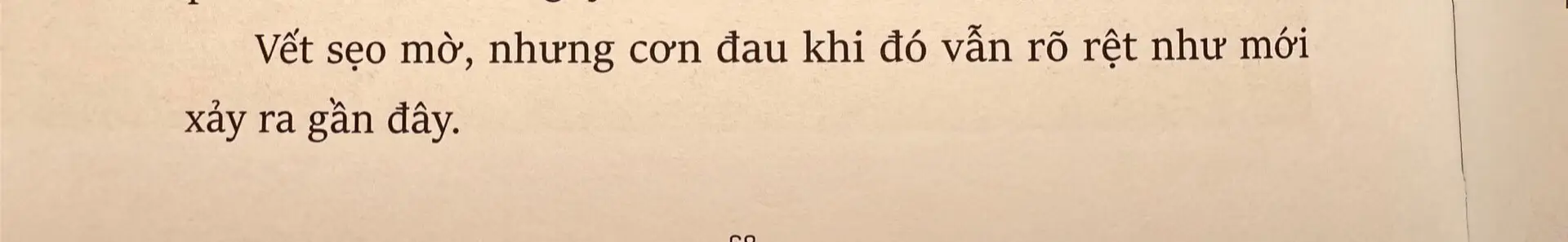 “Có những thứ em rất thích, nhưng nếu nó làm em đau thì em nên buông bỏ nó đi”. #gnasche #tutrongtrangsach #caooc20  #fyp 