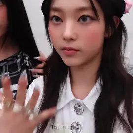 miss kang haerin is so cute in this video i might die. #newjeans #newjeansedit #haerin #haerinedit #kanghaerin #해린 #뉴진스 #kpop #edit #newjeanshaerin #kittykang #haerincute 