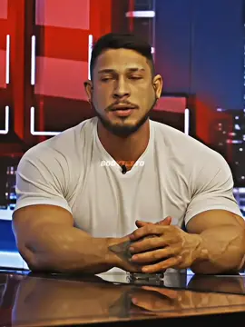Diálogo de alto nível 😏 #bodybuilder #cbum #ramondinopro #gym #renatocariani #edit 