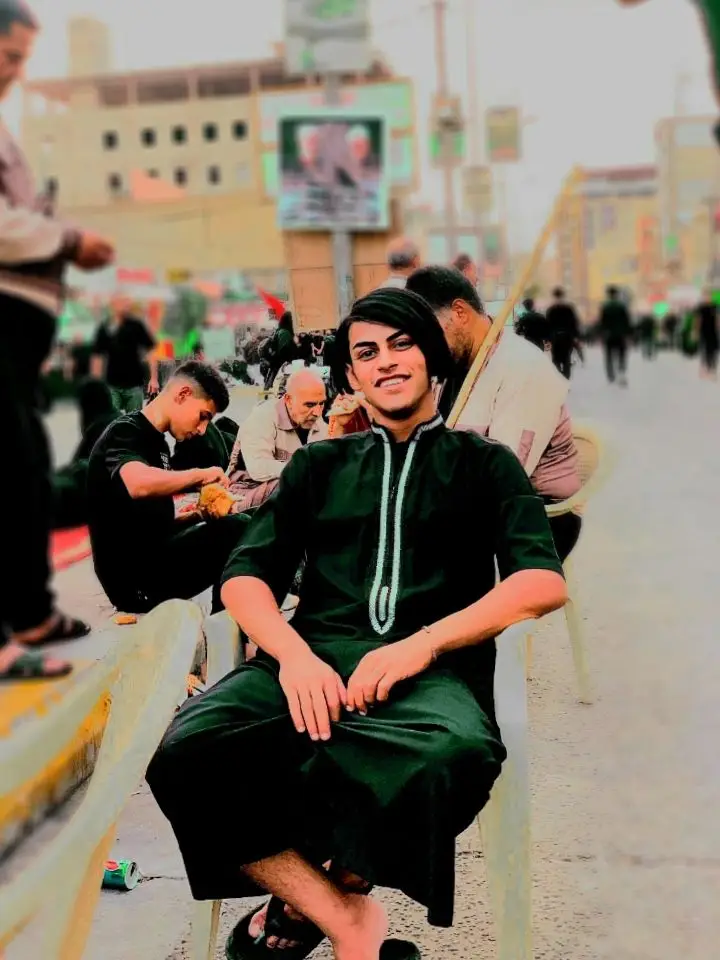 اخوي ومن زغر سني🤍@اكرم البارون #CapCut #fyp #احبكمممم #متابعه_ولايك_واكسبلور_فضلا_ليس_امر ##علي_جميل #العراق #كربلاء #ذي#شعب_الصيني_ماله_حل😂😂 