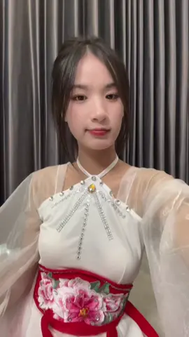 Thế là trung thu năm nay vẫn một mình 🫠 #syrena🧜🏻‍♀️ngocanh 