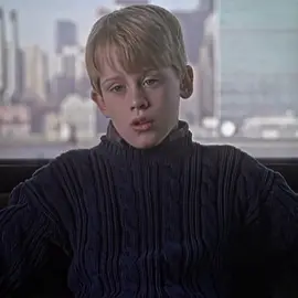 Some Chrismas edits? | BIG THX TO @22rjedits  FOR HELPING ME TO TEXT THE VIDEO AND OVERALL W BROTHER #fyp #foryou #foryoupage #kevinmcallister #homealone2 #bermonths #christmas #chrismasedit #lostinnewyork #viral #ae #aftereffects #edit @plutskaontop @bluu.aep @angel_editz2353 @heroxizm  @yofixx.aep @doom.films @strexizm @hizipsvfx @spicyx65 @_mr.links_ @vaslyer @.aepulse @am.jacey @ford.xyz @barry_knight @suzukii.1 @dhsbdbduenne @22rjedits @swahazu @vertx.ae @.mf7.amp