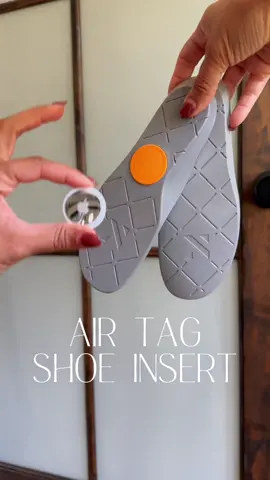 Want to keep track of your little ones when traveling, at a theme park, or crowded event but you worry about them taking off a bracelet or necklace? Try this! LINK IN BIO https://liketk.it/4ie8O #amazonfinds #amazonmusthaves #appleairtag #parentinghacks #parentingtips #tiktokmademebuyit #parenting101 #parentingdoneright #keeptrackofyourkids 