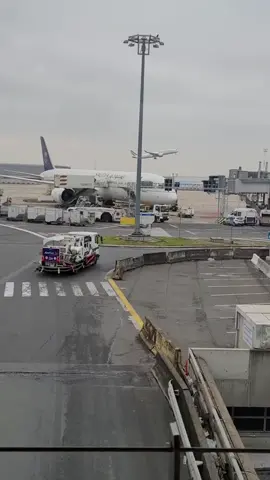 travailler a l’aéroport Roissy Charles de Gaulles une fierté et bonheur ❤️ #aeroport #aeroportcharlesdegaulles 