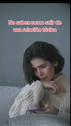 No sabes como terminar con una relación toxica, sabes que te hace daño. Pero no puedes hacerlo ? Sígueme para más consejos y te enseñamos como hacerlo.  #amor #crecimientopersonal #psicologia #codependencia #eltoxico #saludmentalyemocional #ansiedad #sanacion #fyp #evolucioninterior 